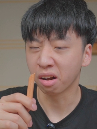 记录小生活的蛋黄派 avatar